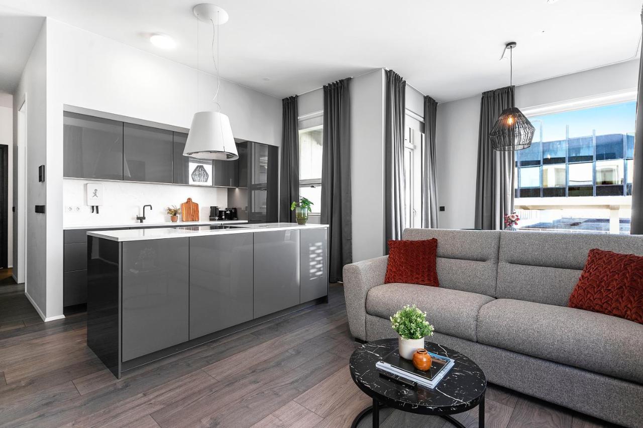 Modern Downtown Apartment - Harbour View Рейкьявик Экстерьер фото